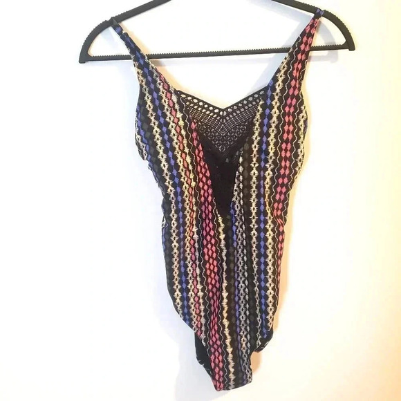 Time & Tru Print One Piece Swimsuit - Picture 1 of 5